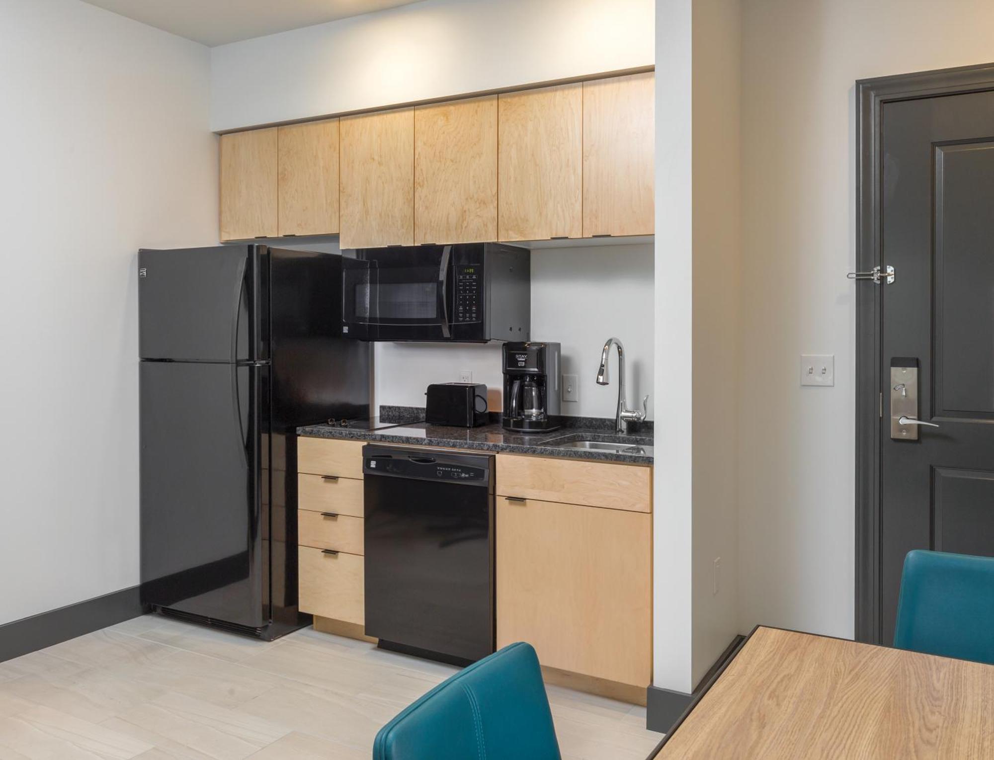 One-Bedroom Suite