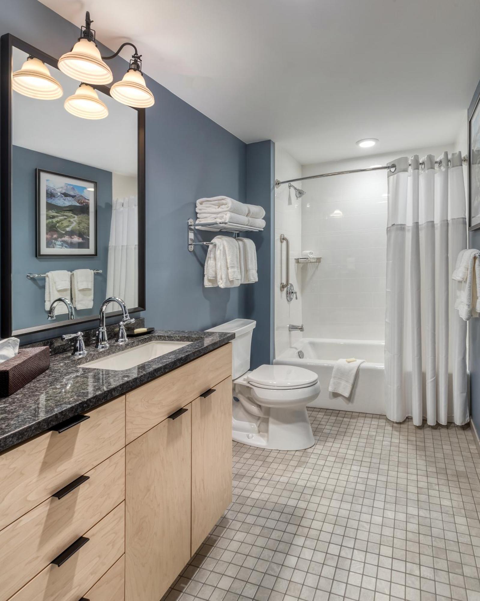 One-Bedroom Suite