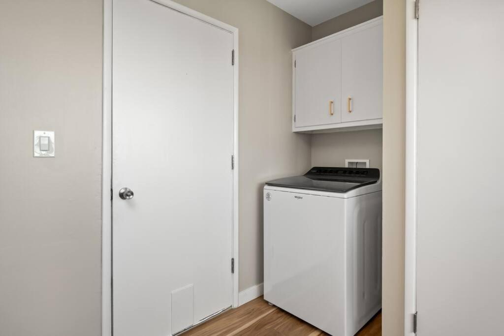Two-Bedroom Apartment City View
