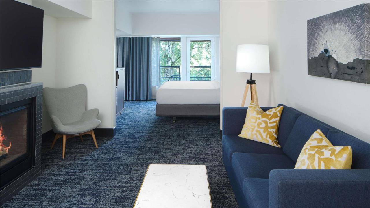 King Studio Suite Balcony