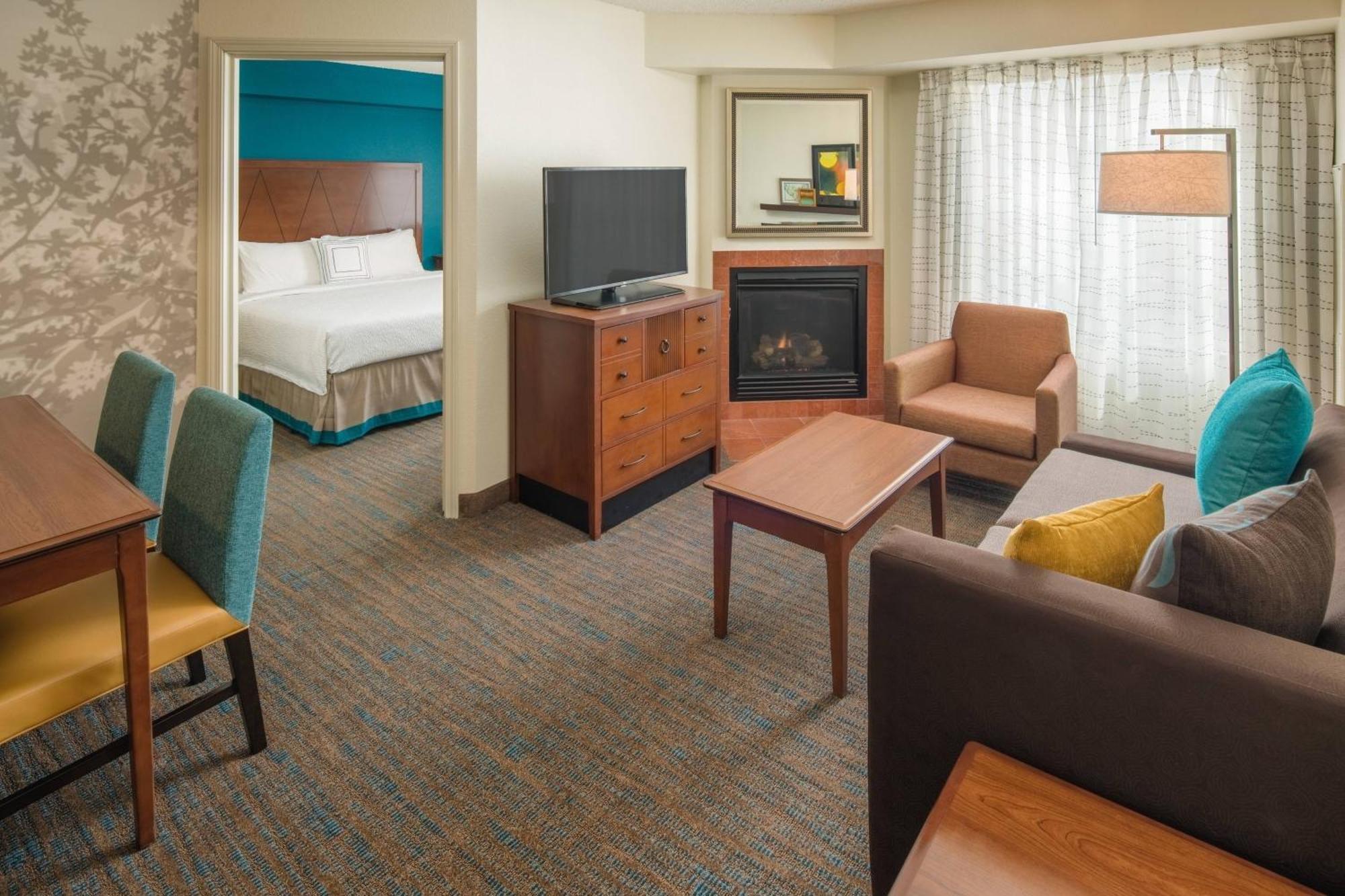 Two Bedroom Suite,1592887838:JPEG