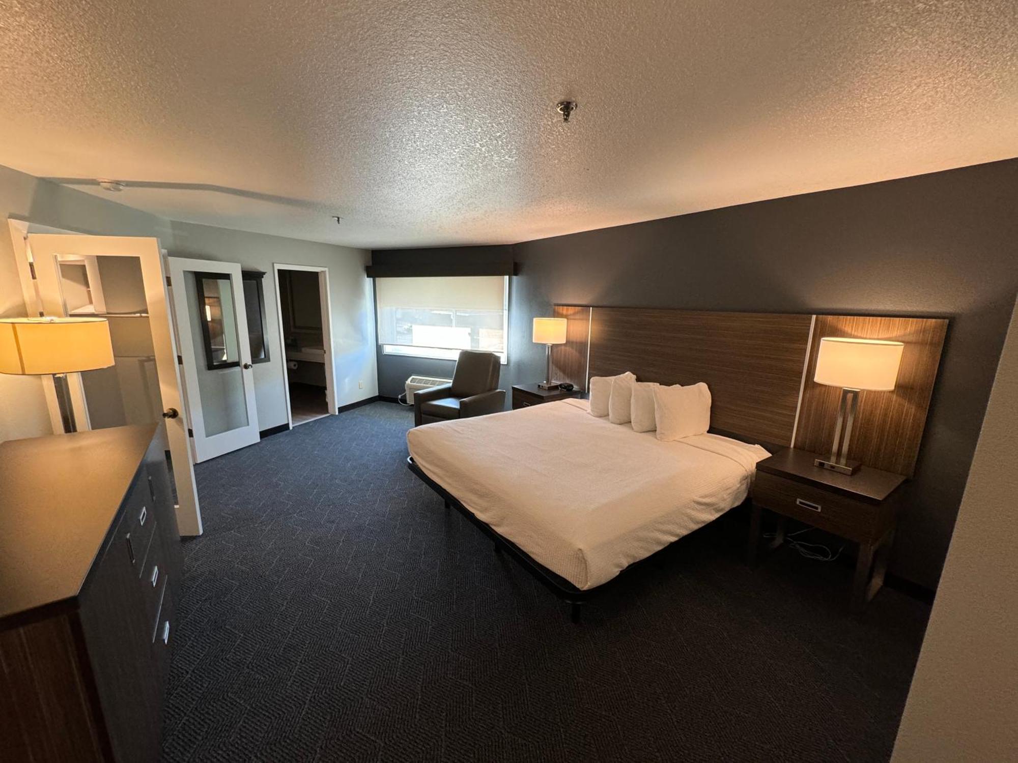 King Room Non-Smoking