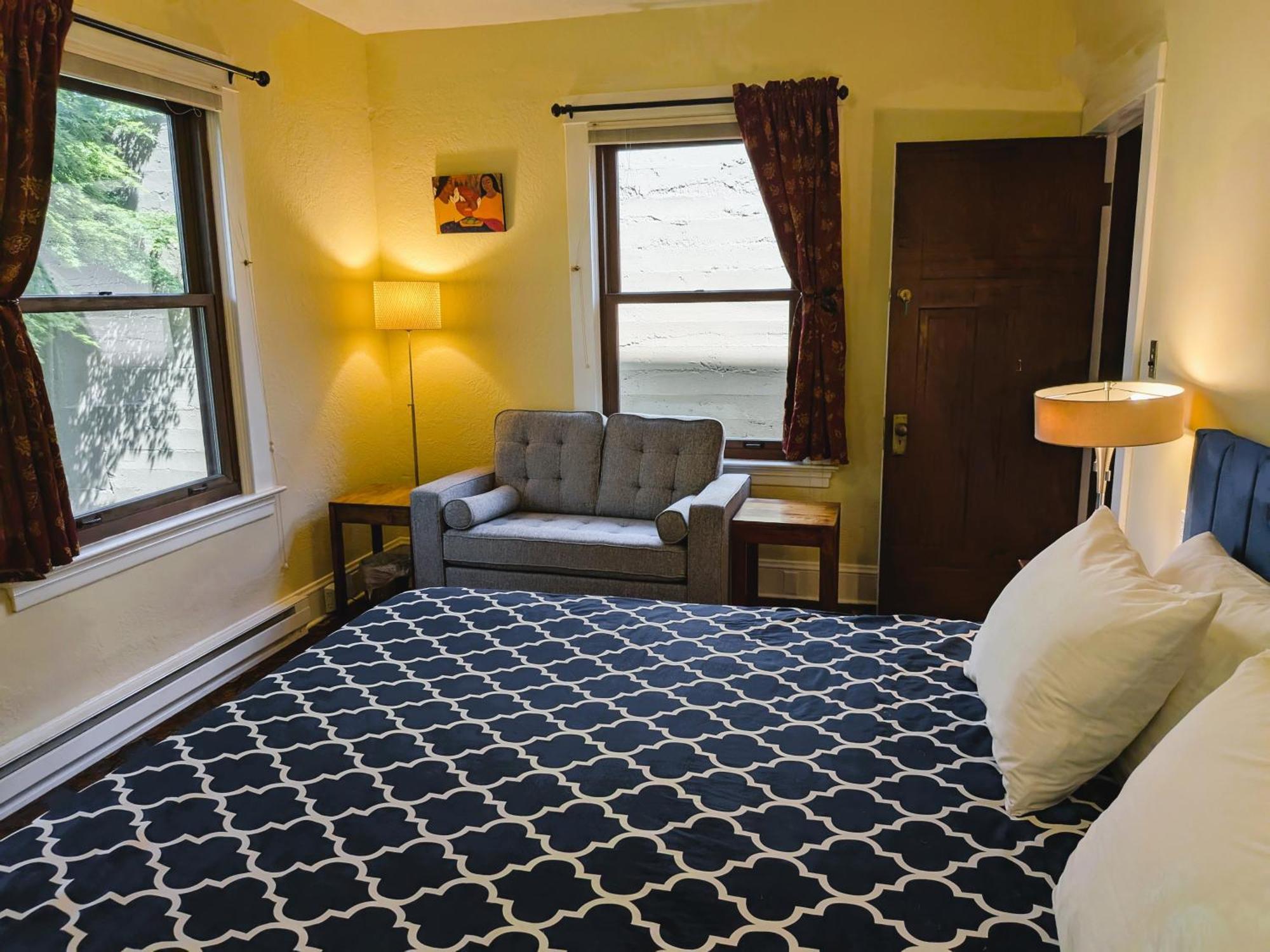 King Room