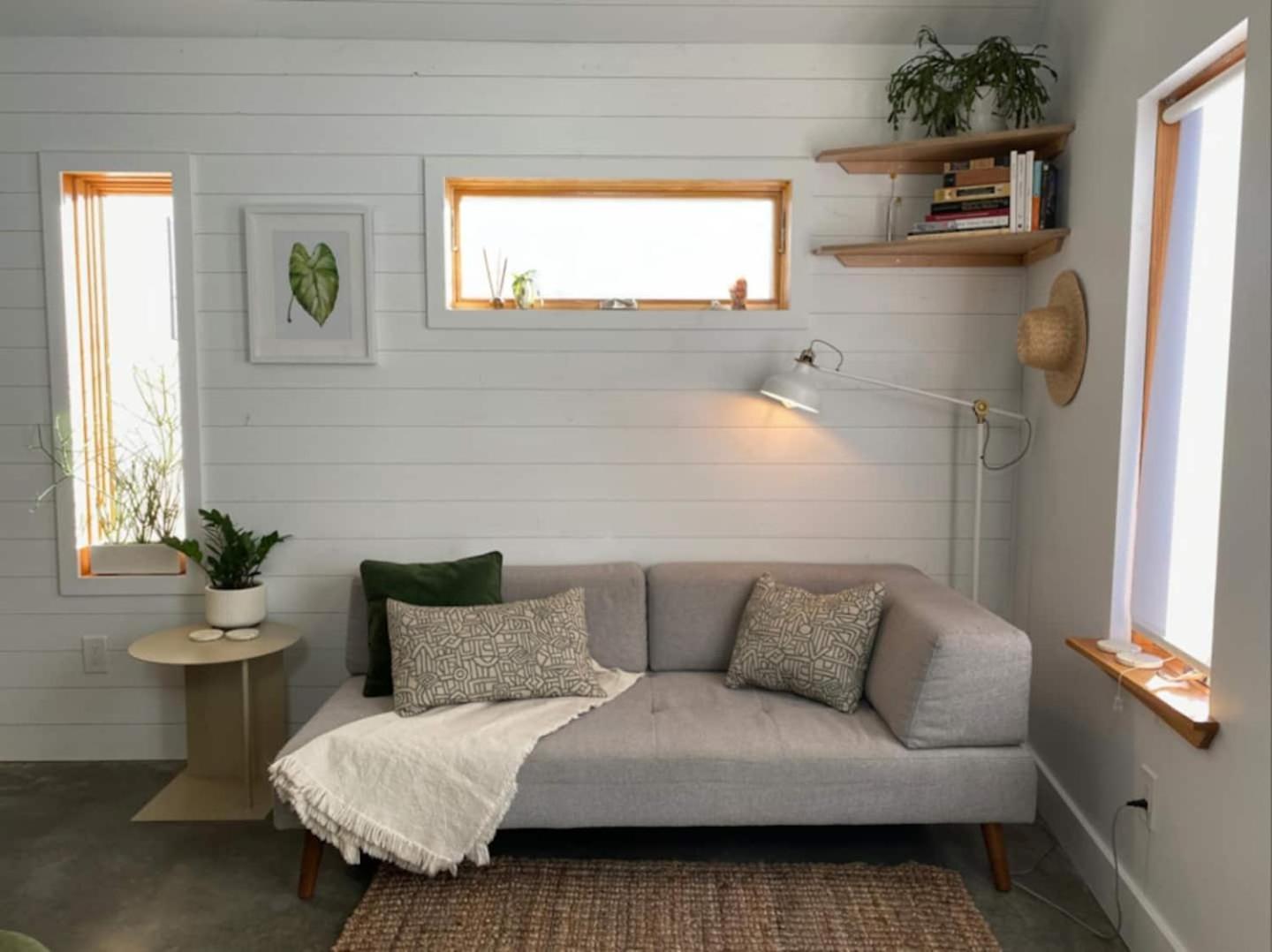 One-Bedroom House