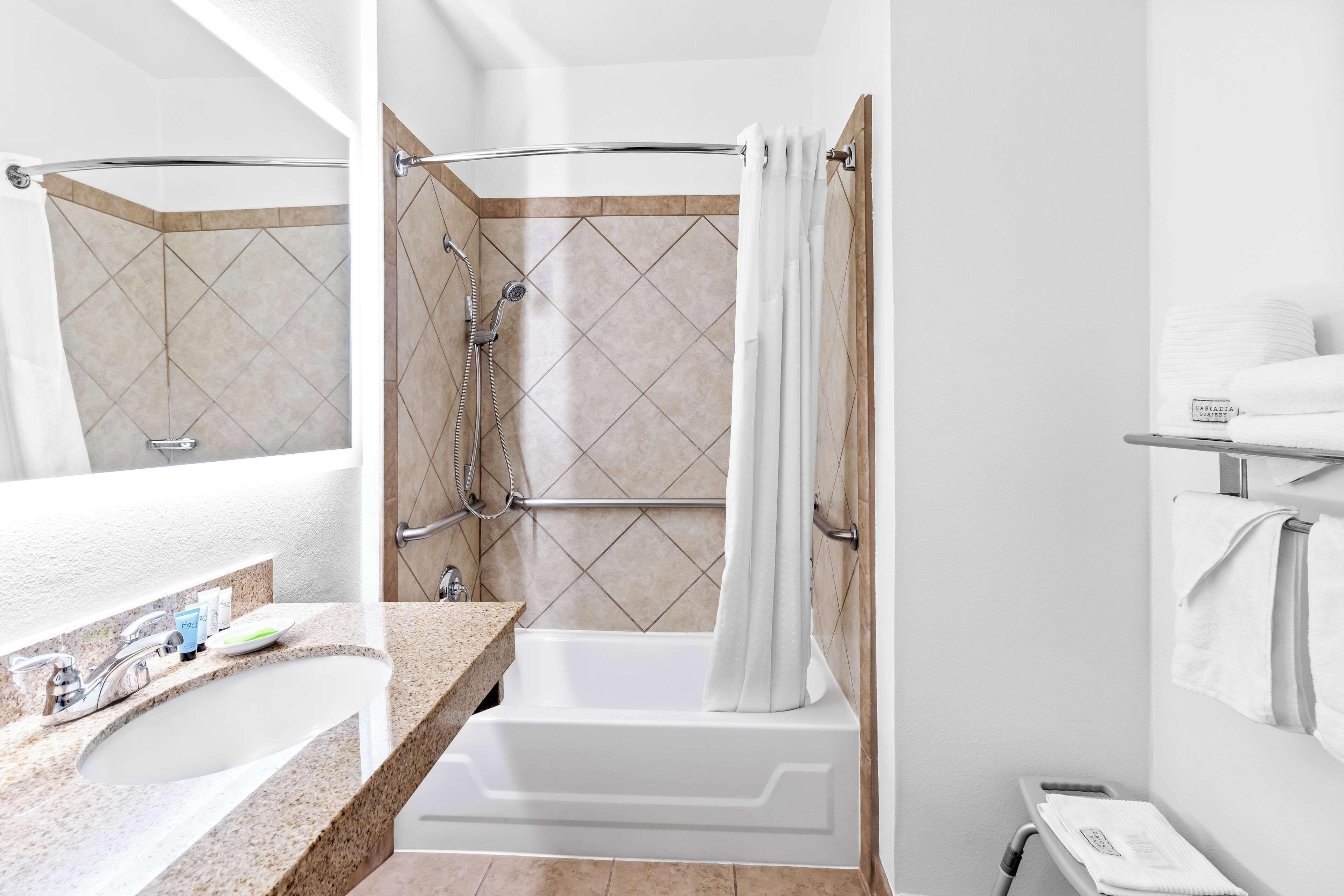 Queen Room Disability Access