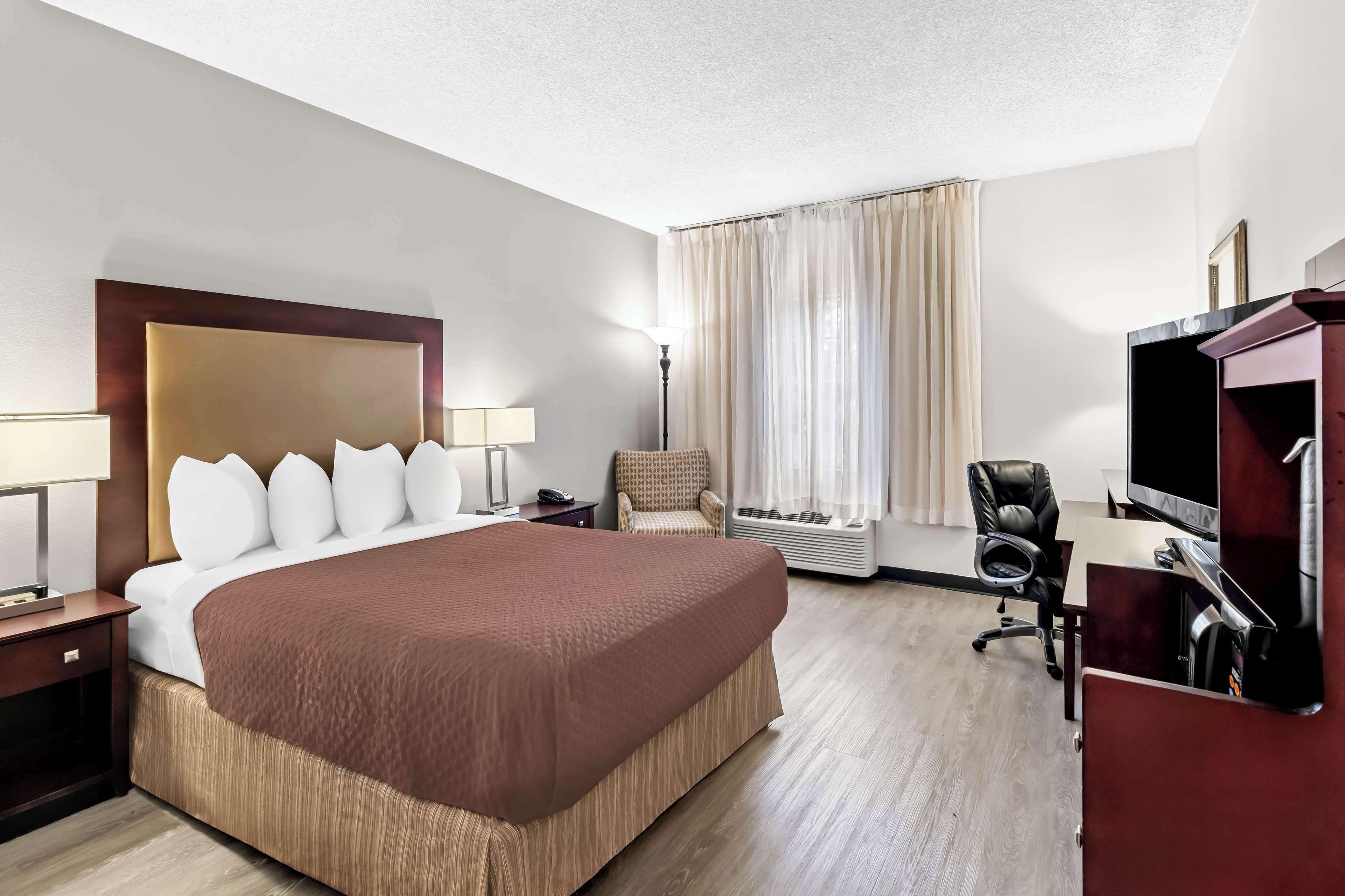 Queen Room Disability Access