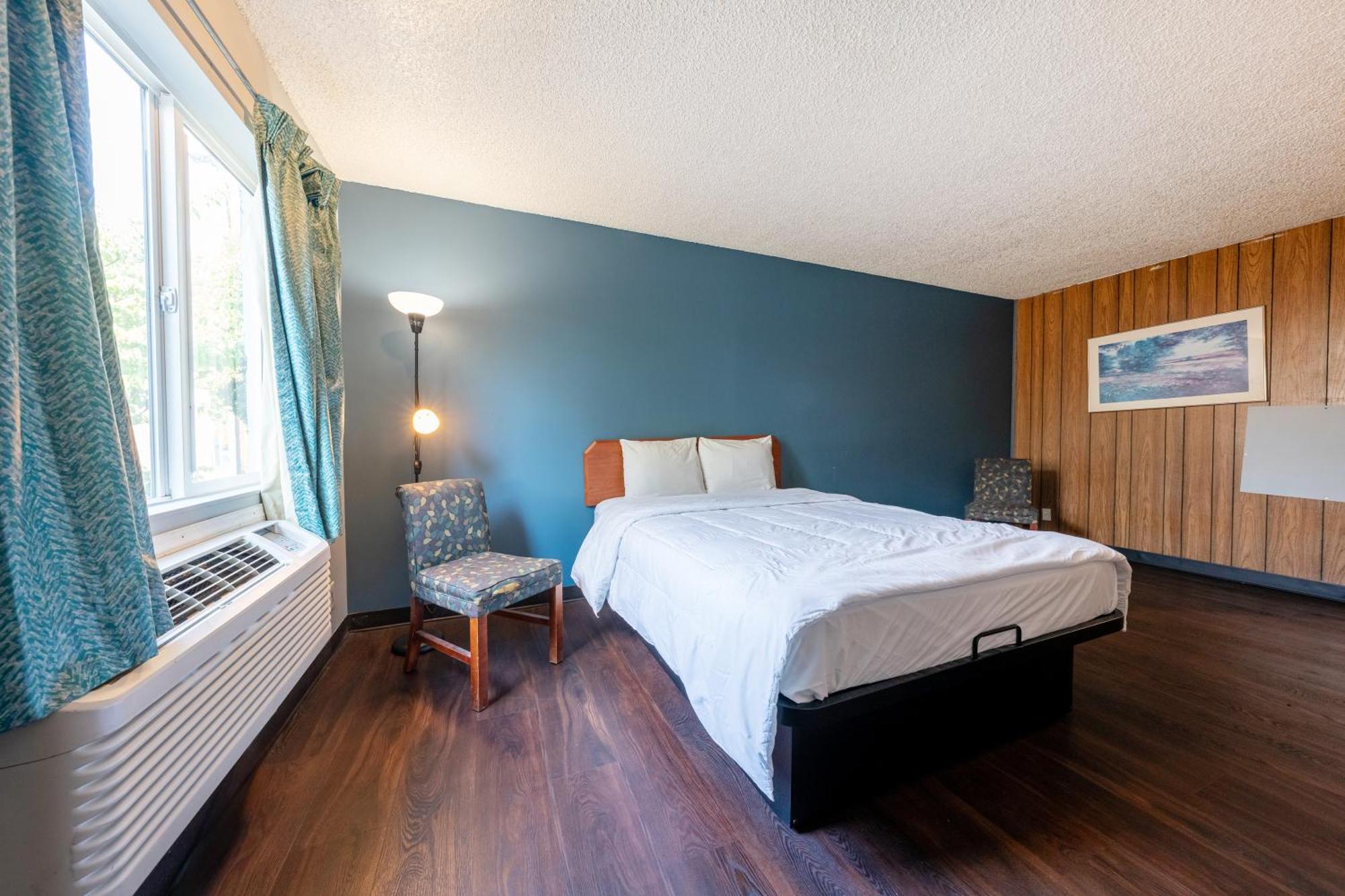 King Bed