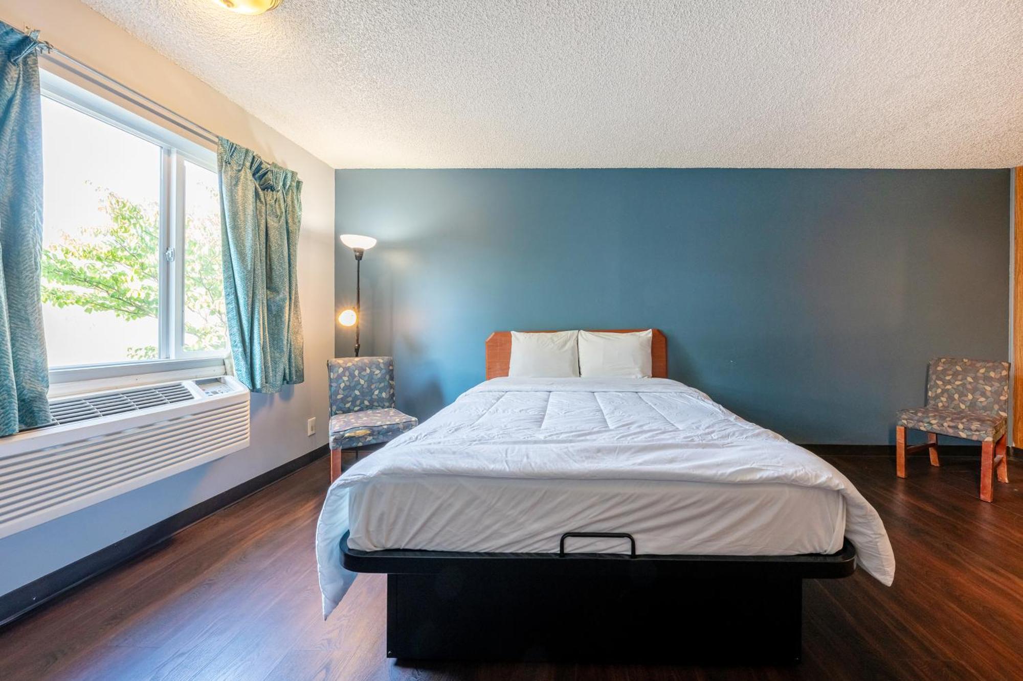 King Bed