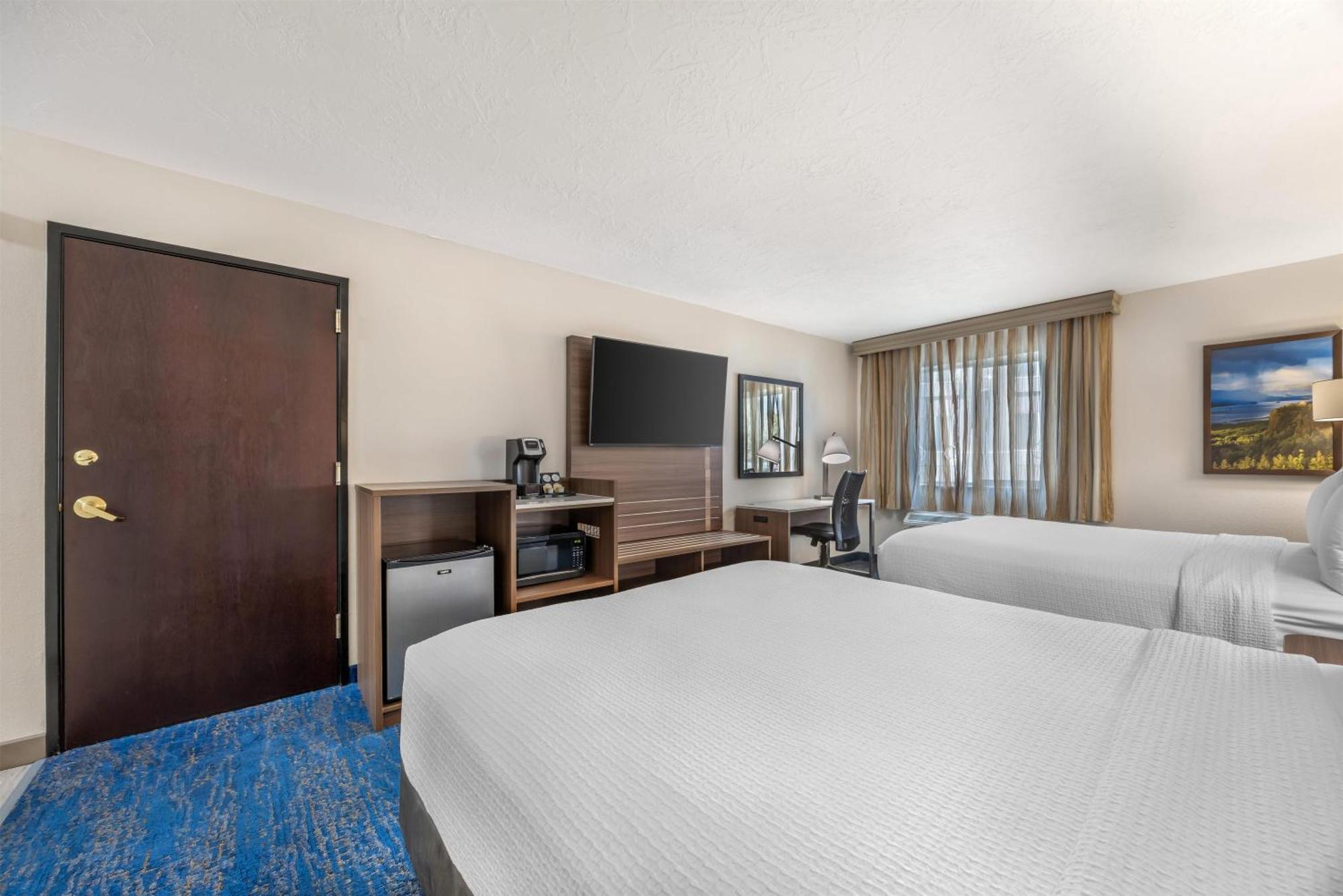 Queen Room Two Queen Beds Disability Access