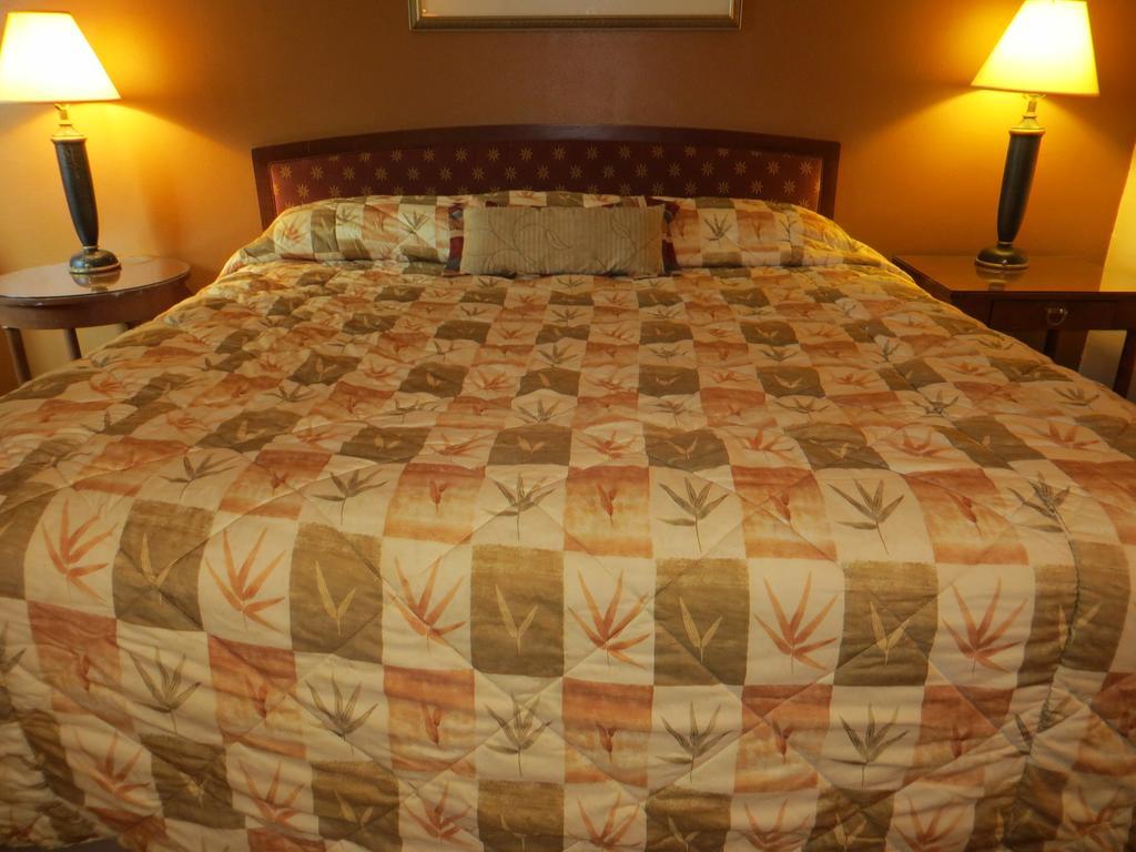 King Room Non-Smoking