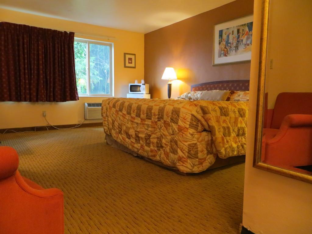 King Room Non-Smoking