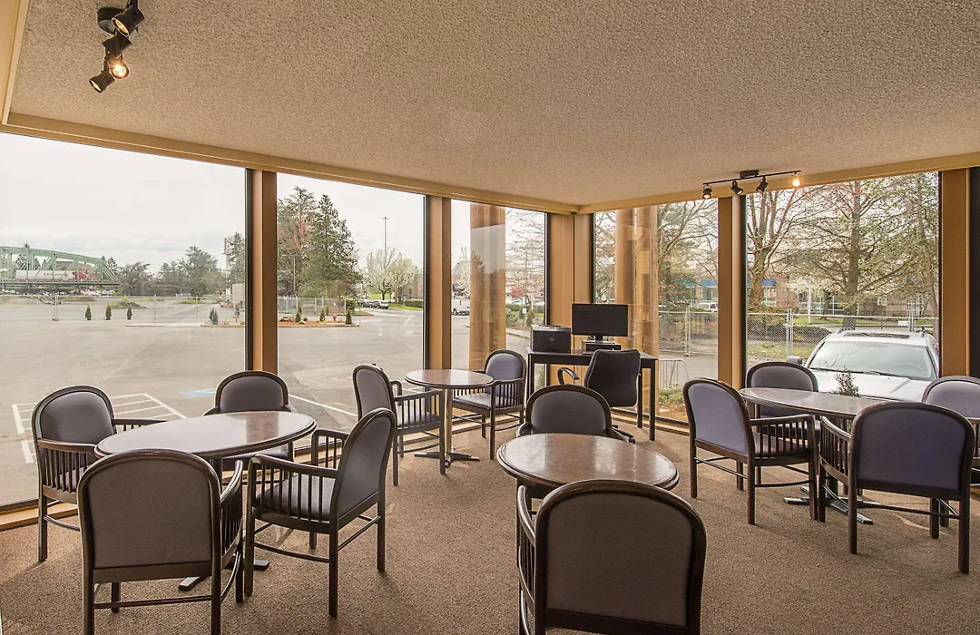 Rodeway Inn & Suites Portland - Jantzen Beach-1