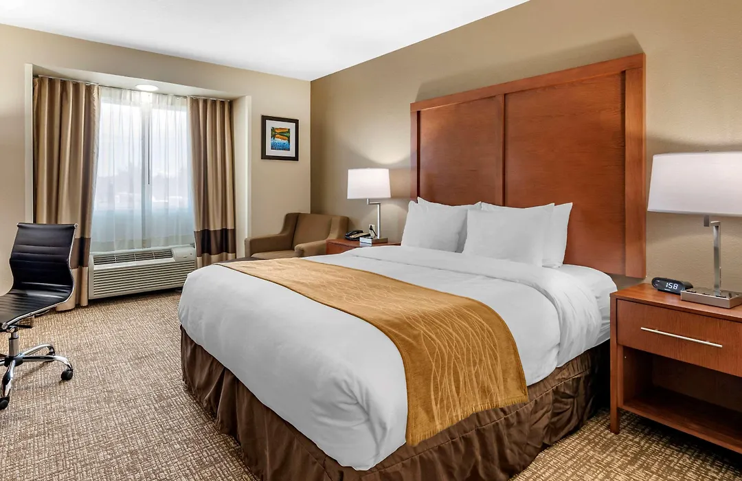 Comfort Inn Portland Near I-84 And I-205-1