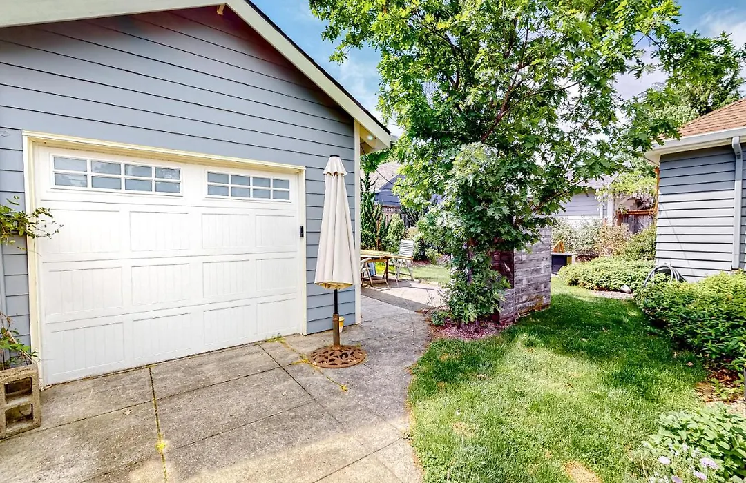 Cornflower Cottage-1