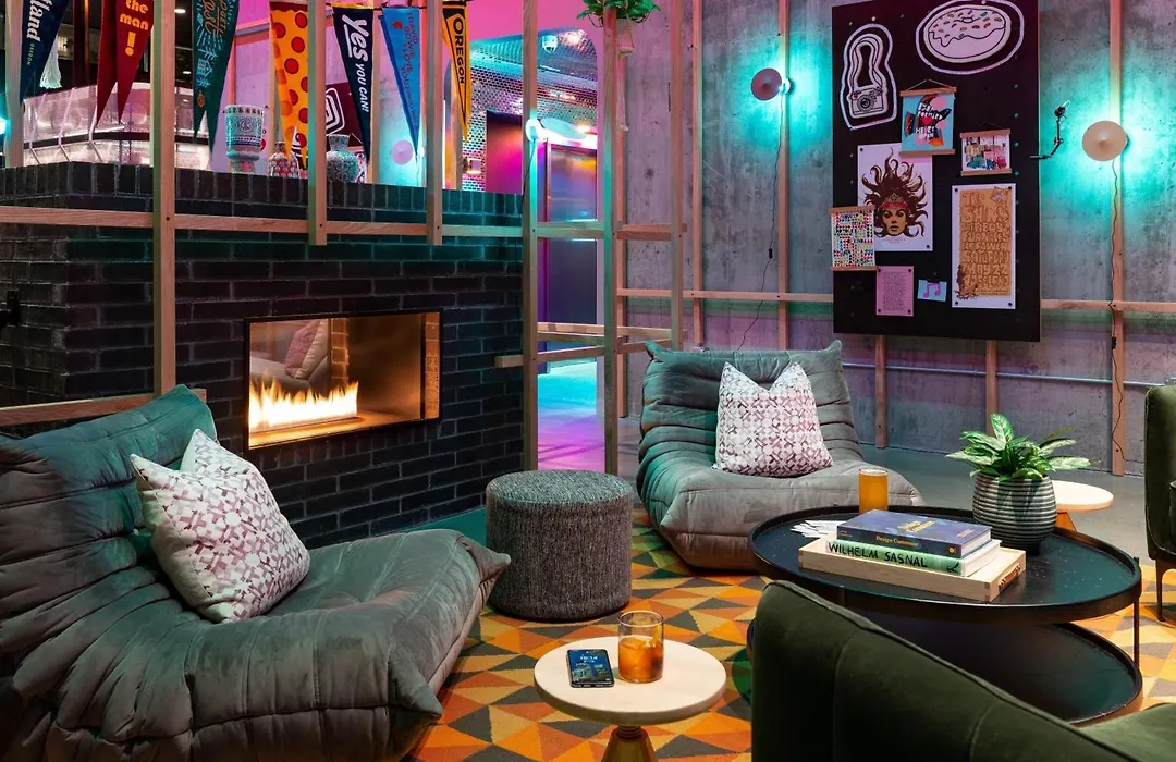 Moxy Portland Downtown-1