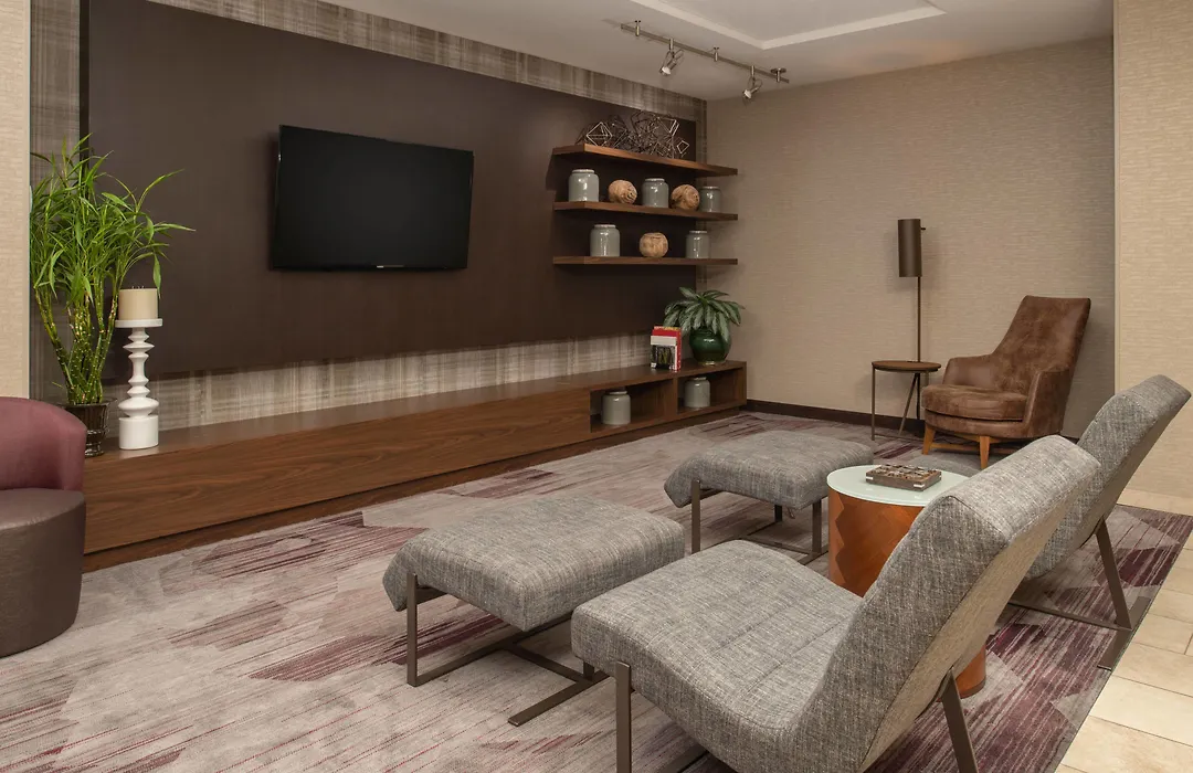 Courtyard By Marriott Portland Airport-1