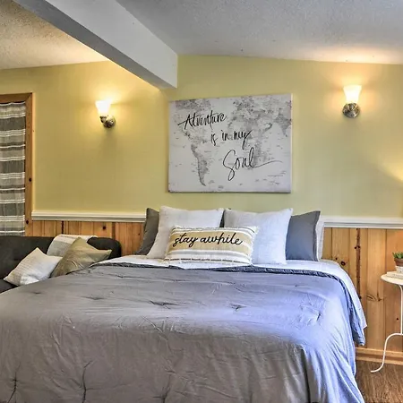 Cozy Studio With Deck - 9 Mi To Dtwn Portland! Apartment-3