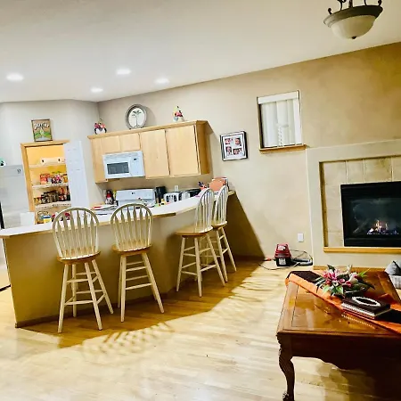 Adele House-3