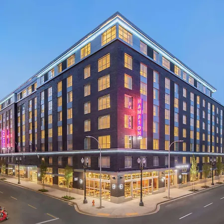 Hampton Inn And Suites By Hilton Portland-Pearl District-2