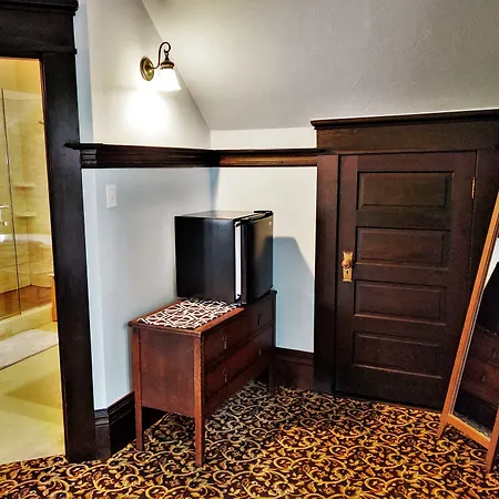 Evermore Guesthouse-3