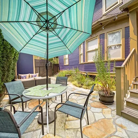 Patio Suite Sleeps 1 To 2 Patio Gas Fire Pit-2