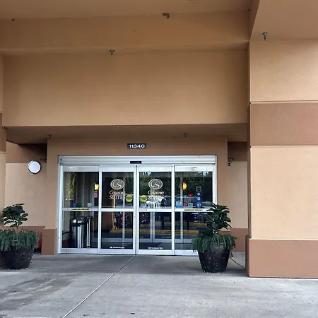 Comfort Suites Portland Southwest-3