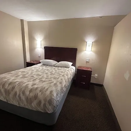 Economy Inn-2