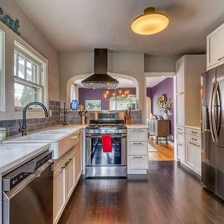 Portland Neighborhood Deluxe-3